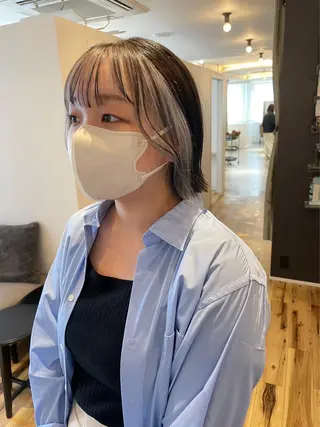 カラー yuu /N° 大分中央町店のヘアスタイル