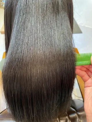 ロング 清水 美雪のヘアスタイル