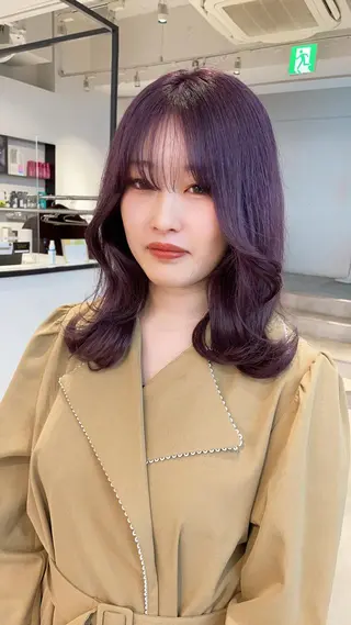 カラー 🎀ボブ+ハイトーン シュカ👶🏻のヘアスタイル