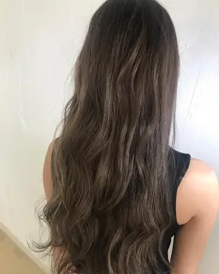 ロング ショート&ボブ井上 菜樹のヘアスタイル