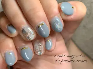 ネイル LAVISH nail salonのネイルデザイン