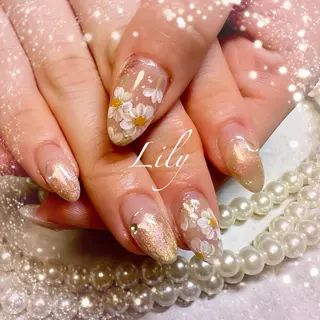 ネイル Lily*nail 🌻Mii🌻のネイルデザイン