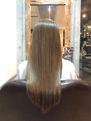 ロング カラー シールエクステ 🪽CHIAKIのヘアスタイル