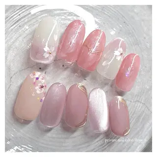 ネイル 🌹 𝕄𝕒𝕚のネイルデザイン