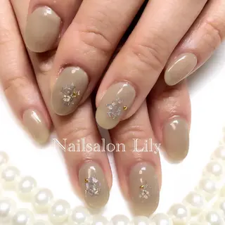 ネイル Lily*nail 🌻Mii🌻のネイルデザイン