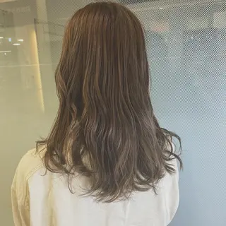 セミロング カラー Reverieアリオ /矢部世成のヘアスタイル