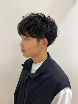 パーマ メンズ 荒川 三希のヘアスタイル