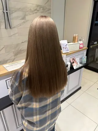 ロング 会田 寧生のヘアスタイル