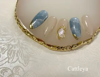 ネイル Cattleya カトレアのネイルデザイン