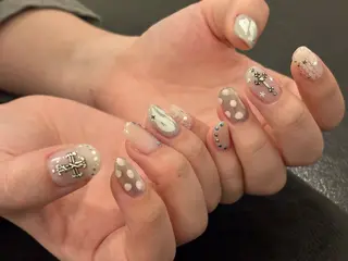 ネイル rina🎀 プライベートサロンのネイルデザイン
