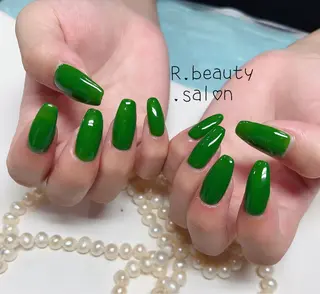 ネイル R.beauty サロンのネイルデザイン