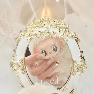 ネイル Luneil VIP Deskのネイルデザイン