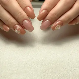ネイル かおる KAORUのネイルデザイン