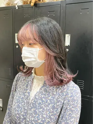 ショート カラー パーマ ヘアアレンジ メンズ キッズ ネイル マツエク・マツパ 切りっぱなしヘアボブ ミディアムヘアRYOのヘアスタイル