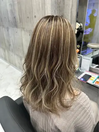 ロング カラー 韓国ヘア特化🇰🇷 似合わせカットパーマのヘアスタイル