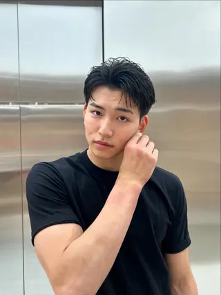 メンズ fifth 安次富　泰雅のヘアスタイル