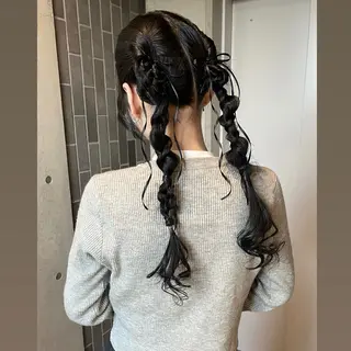 ロング ヘアアレンジ 広香🪽ハイトーン/ レイヤー/ヘアセットのヘアスタイル