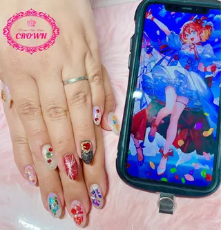 ネイル CROWN プライベートサロンのネイルデザイン