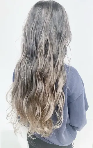 ロング カラー 竹内ケンゴ🇰🇷 EIGHT藤沢のヘアスタイル