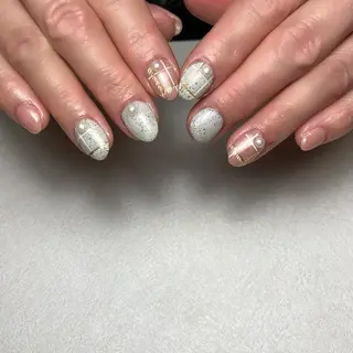 ネイル かおる KAORUのネイルデザイン