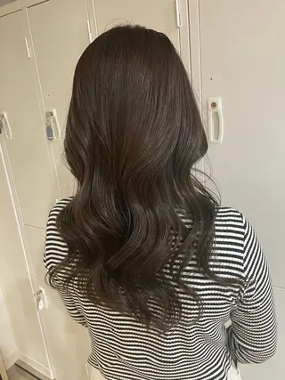 セミロング 透明感ベージュカラー yumekaのヘアスタイル