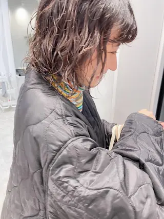 ショート パーマ 青木 優歩のヘアスタイル