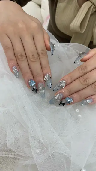 ネイル moon nail hikariのネイルデザイン