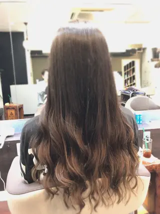 ロング 前之園 ひかるのヘアスタイル