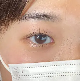 マツエク・マツパ 八田羽 音々のネイルデザイン