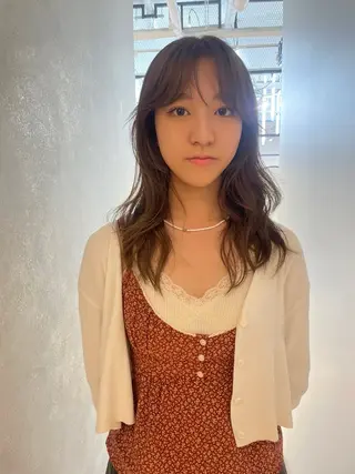 カラー 🎀ボブ+ハイトーン シュカ👶🏻のヘアスタイル