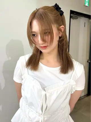 ロング カラー mizuki/ピンク ベージュ.レイヤーのヘアスタイル