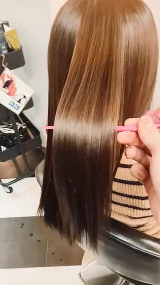 カラー ウルフ・ハイレイヤー 🌟ナカノ・ユウヤのヘアスタイル