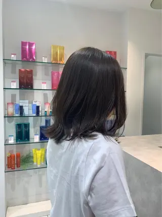 ミディアム カラー 磯山 直貴のヘアスタイル