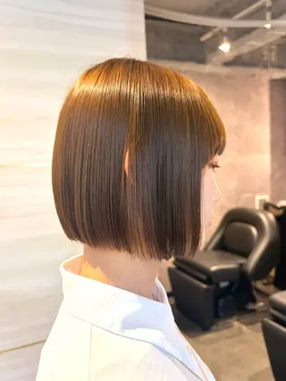 ショート カラー 🩶鈴木茉奈🩶艶髪 /透明感/暖色カラーのヘアスタイル