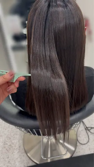 セミロング 中山 ちかのヘアスタイル