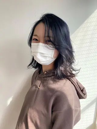 セミロング ハッシュカット /レイヤー/大阪中津のヘアスタイル