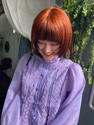 ミディアム カラー qiie/ワンカラー インナーカラーのヘアスタイル