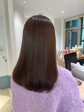 ロング カラー 安丸 結夏のヘアスタイル