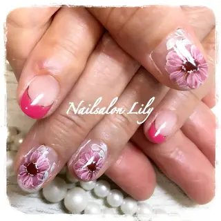 ネイル Lily*nail 🌻Mii🌻のネイルデザイン