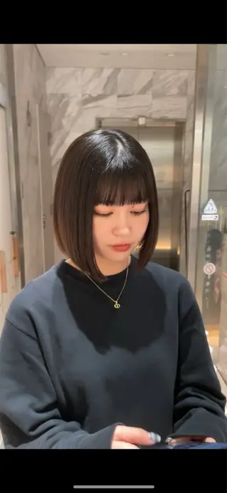 ショート 🦋美髪矯正、髪質 改善のプロ🦋アオイのヘアスタイル