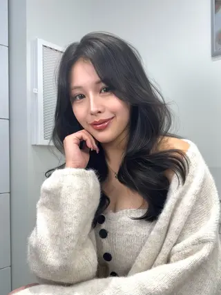 ロング カラー ヘアアレンジ ONYX【オニキス】所属・韓国レイヤーカット/ 髪質改善/郷家拓斗のヘアスタイル