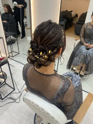 ヘアアレンジ 髪質改善/艶カラー 🎀レイヤーカットのヘアスタイル