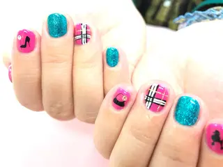 ネイル ユリシスネイル 担当近藤のネイルデザイン