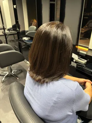 ミディアム 福島 菜摘のヘアスタイル