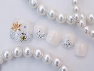 ネイル 💗🪽Tiary Nail🪽💗のネイルデザイン