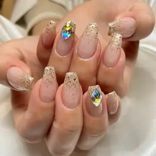 ロング ネイル 金子 彩海のネイルデザイン