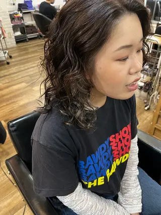 セミロング カラー きむえり/髪質改善 /うねり広がり改善のヘアスタイル