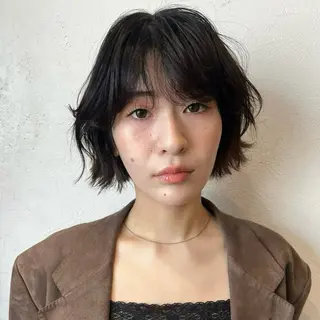 ショート カラー ヘアアレンジ ボブハイトーン🦖 デザインMAMIのヘアスタイル