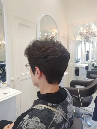 ショート 中村 裕昭のヘアスタイル