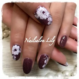ネイル Lily*nail 🌻Mii🌻のネイルデザイン